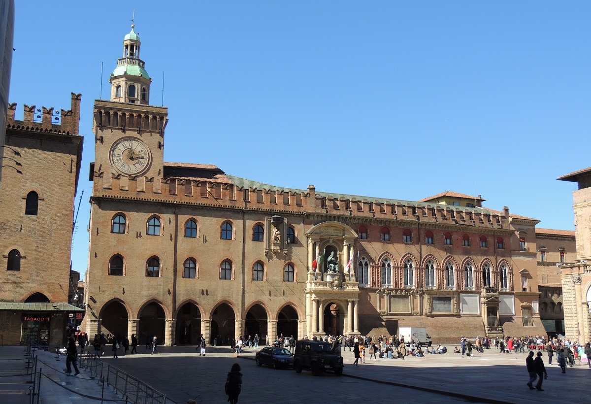 Palazzo Accursio, Bologna