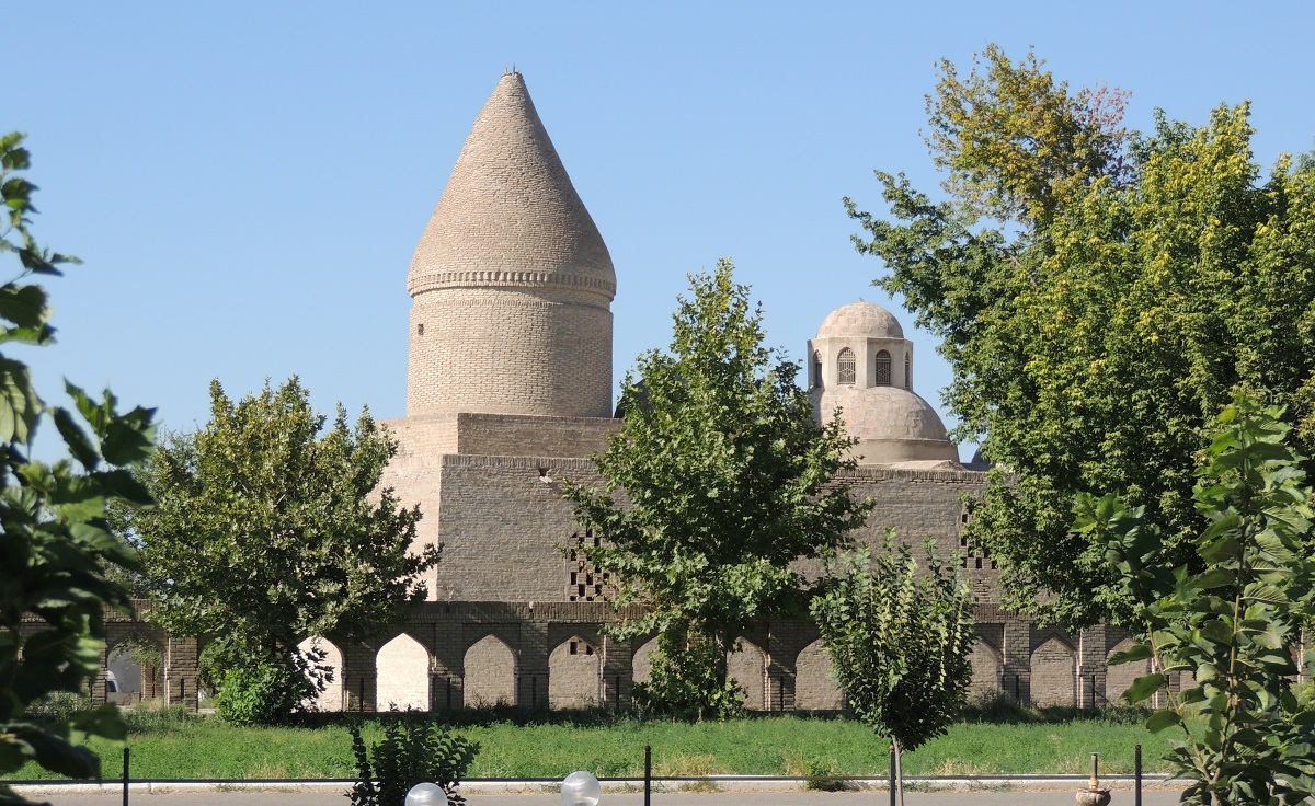 Chashma Ayub, Bukhara