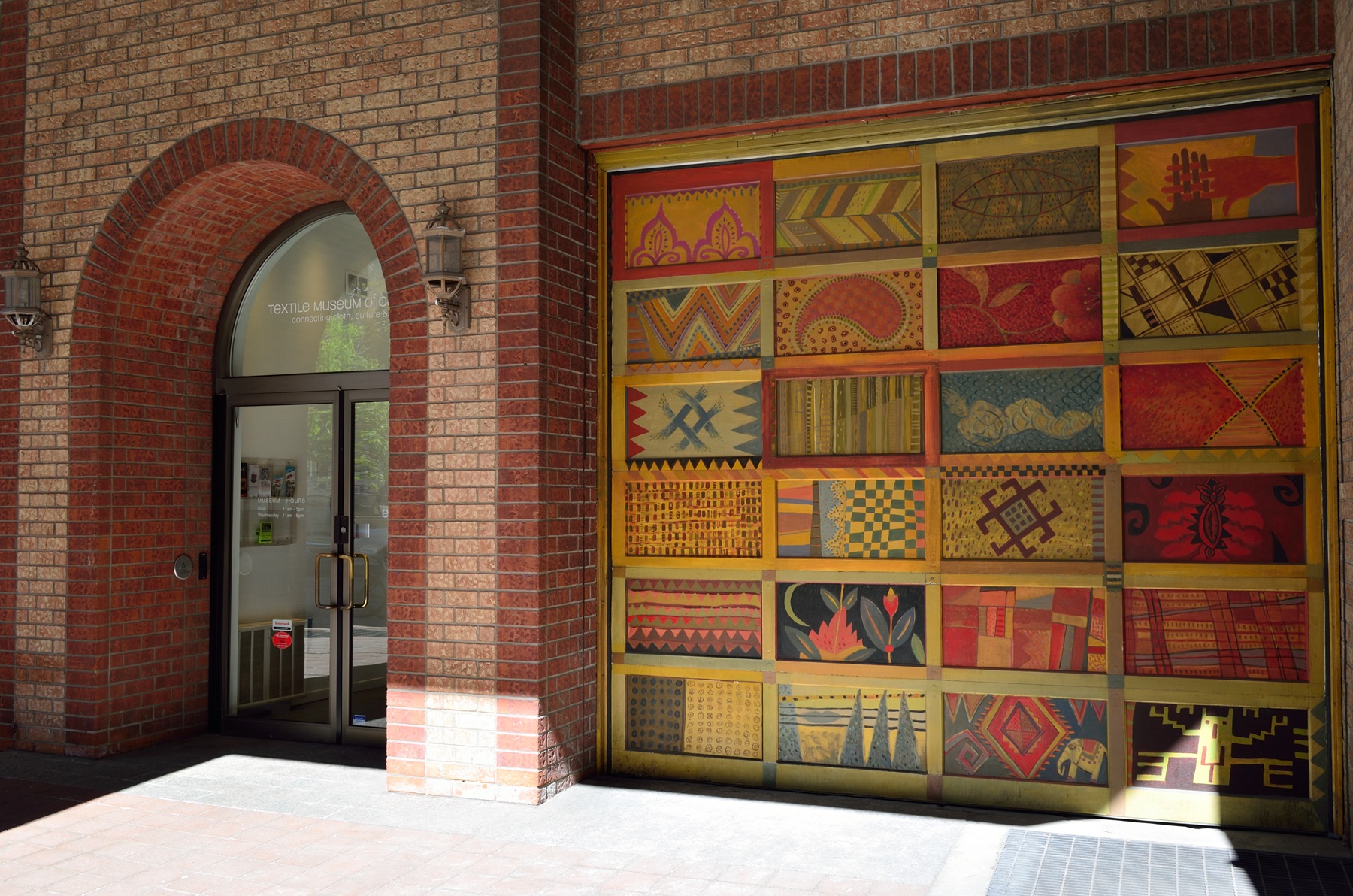 Textile Museum of Canada, Toronto
