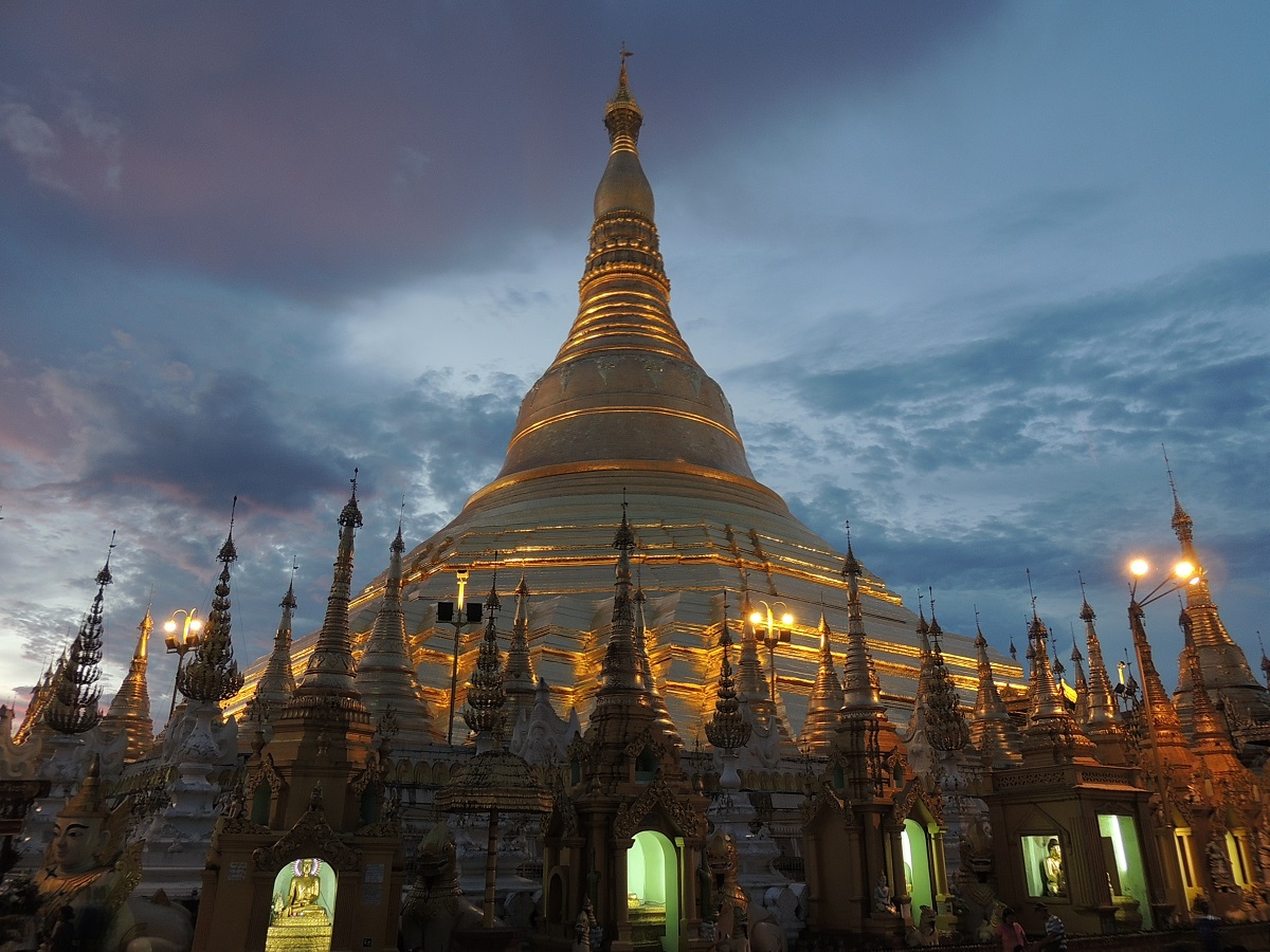 Shwedagon Pagoda, Yangon